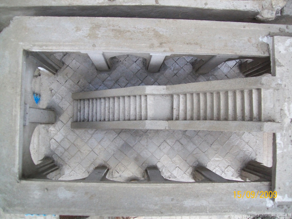 Figure 18. The internal of the palace in front of the cathedral, during its construction