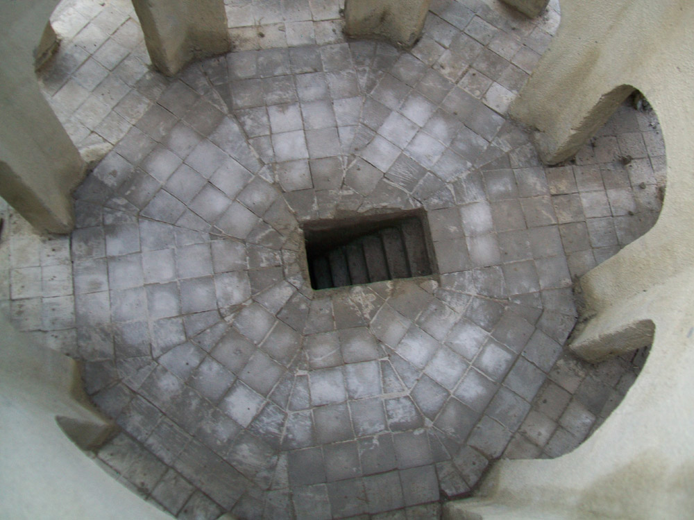 Figure 2. The entrance of the crypt