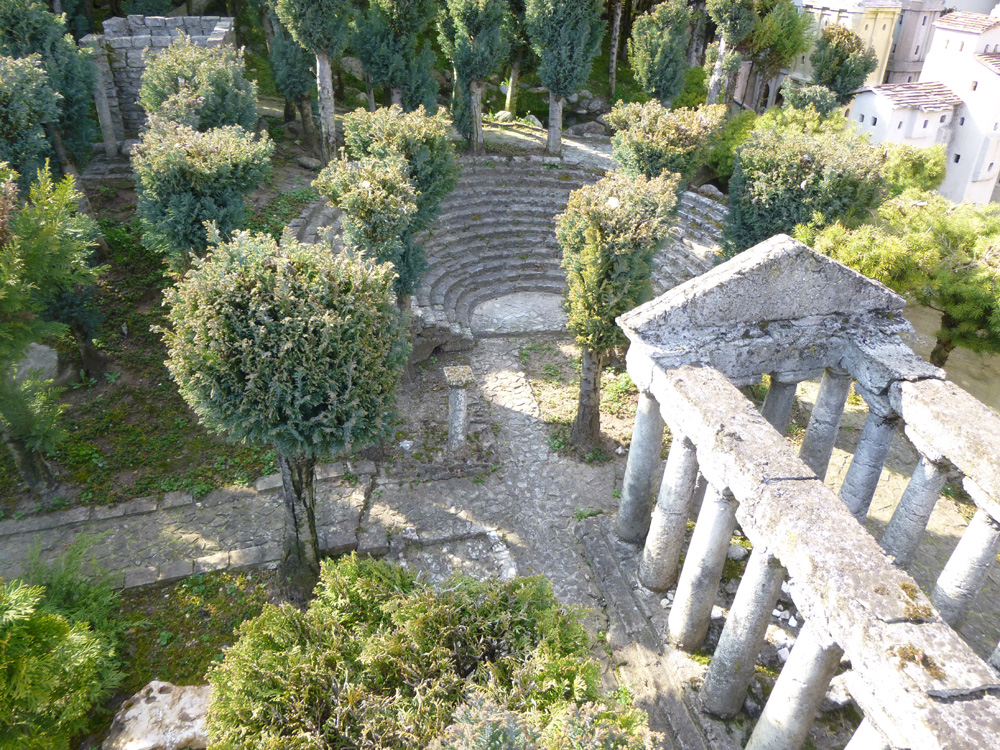 Figure 2. A view of the theatre and the temple of Hades
